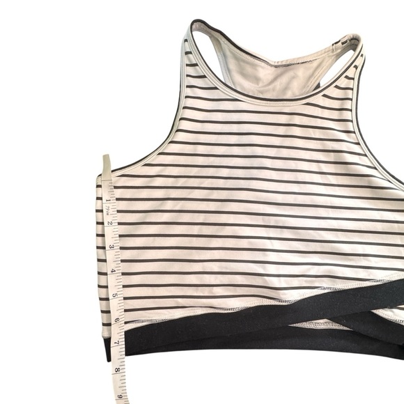 Scorpio Sol Women’s Crossover Black White Sports Bra Size Large - Picture 4 of 9